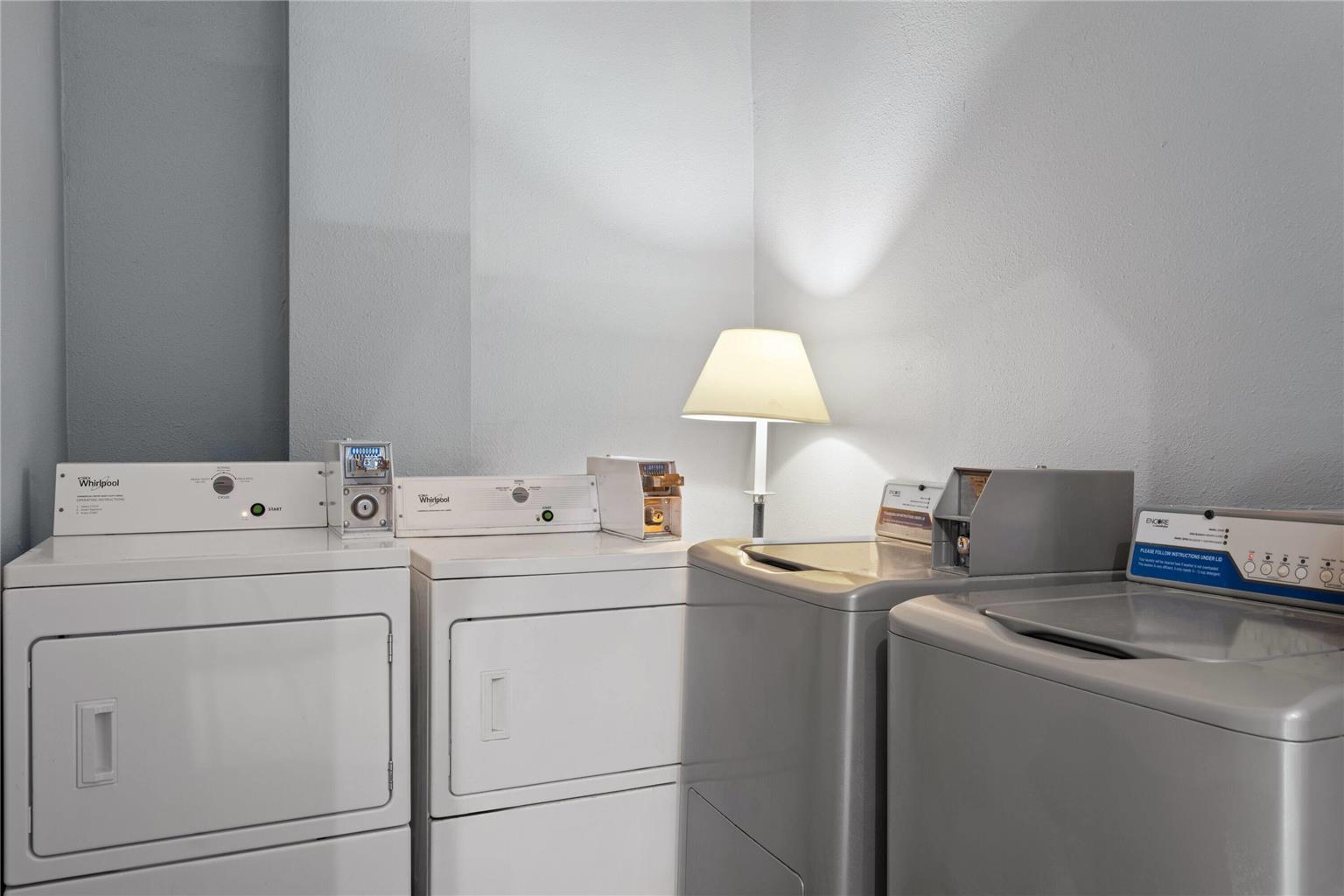 Super 8 by Wyndham Fort Wayne - photo 30