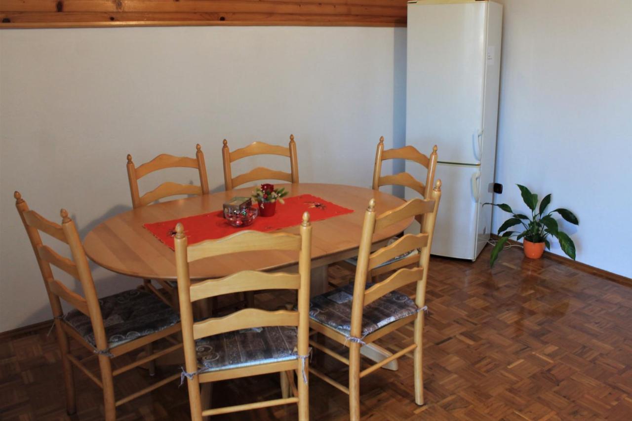 Prijeten prostoren apartma v hiši — Pivka — photo 5