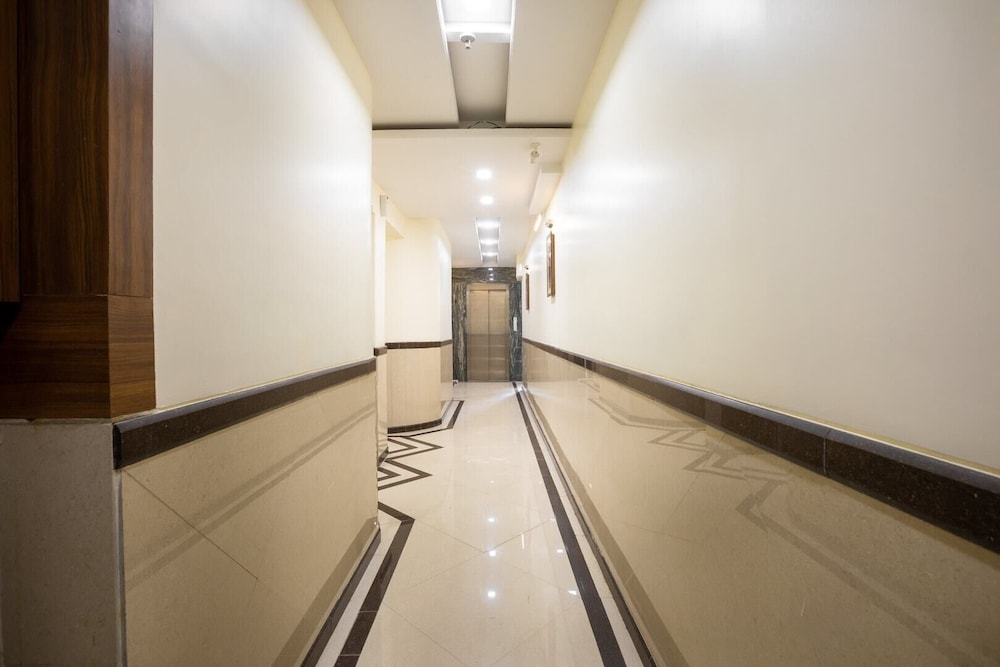 Hotel Laaiba Residency