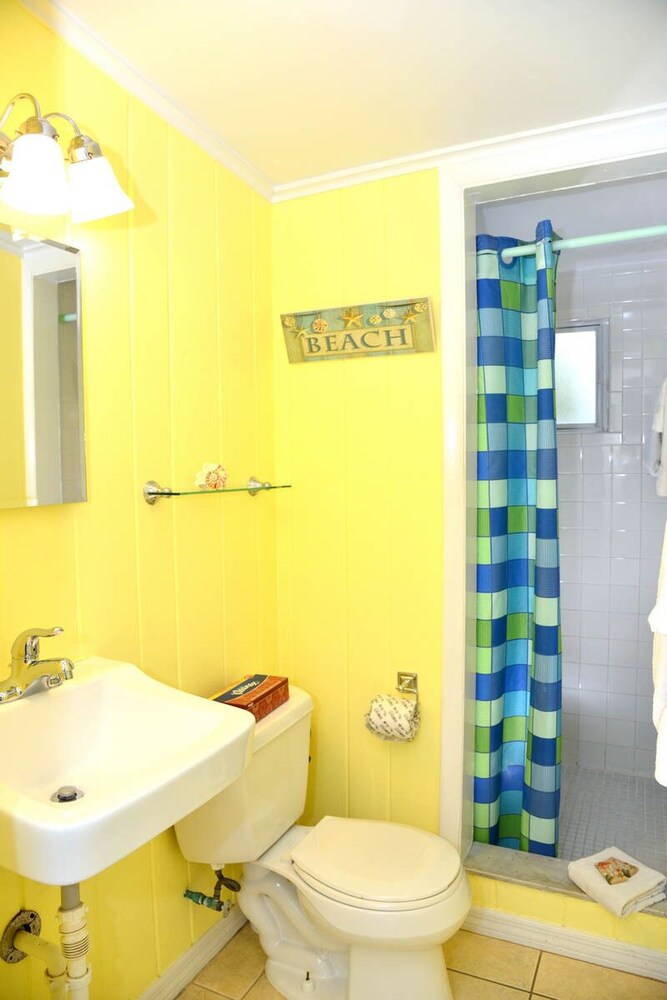 The Palmview and Sandpiper Inns - photo 5