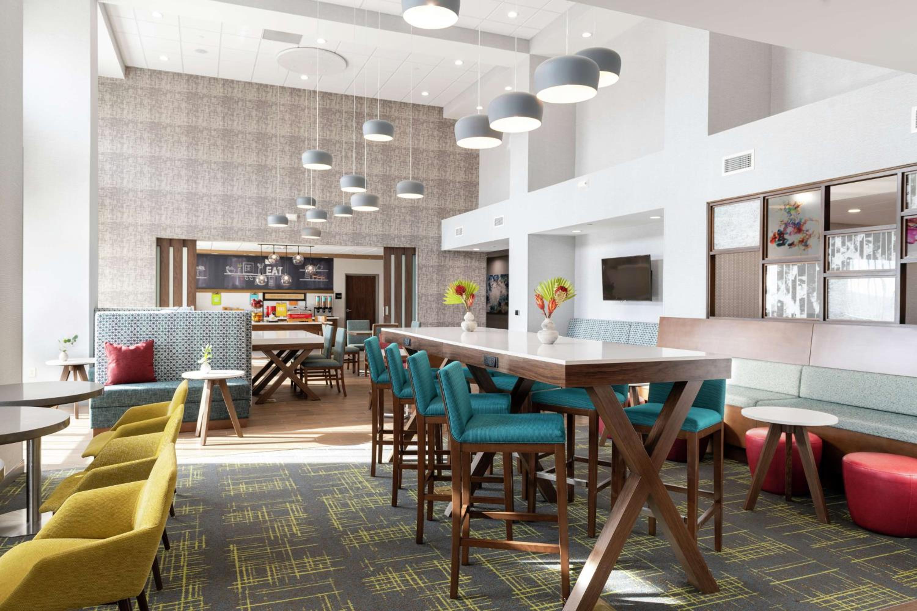 Hampton Inn & Suites Pittsburgh New Stanton - photo 12