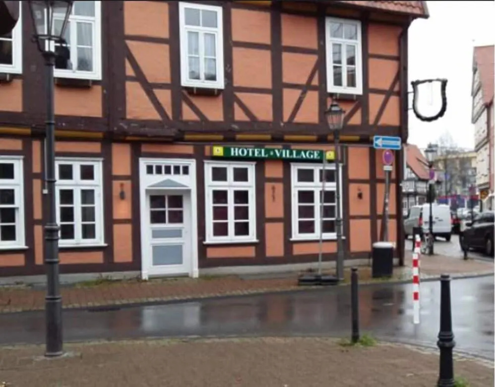 Hotel Village — hotel in Celle