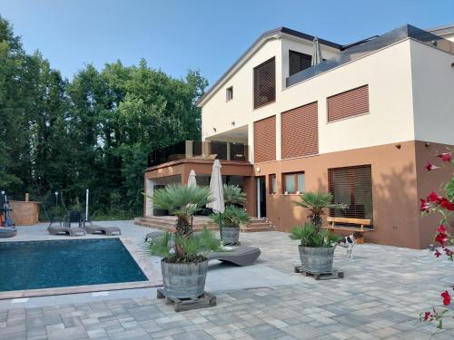 Villa Sunce Funtana — 4-Star Luxury Hotel in Funtana, Croatia