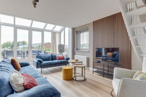 Meerzicht 57 3 bedroom appt with sunny terrace — 4-Star Luxury Hotel in Uitgeest, Netherlands