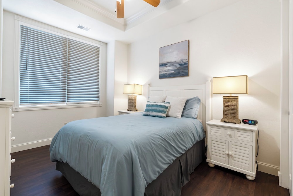 Stone Cliff Relaxation w Resort Amenities - photo 7