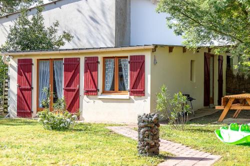Entre plages à 2kms et forêt in Saint-Jean-De-Monts, France