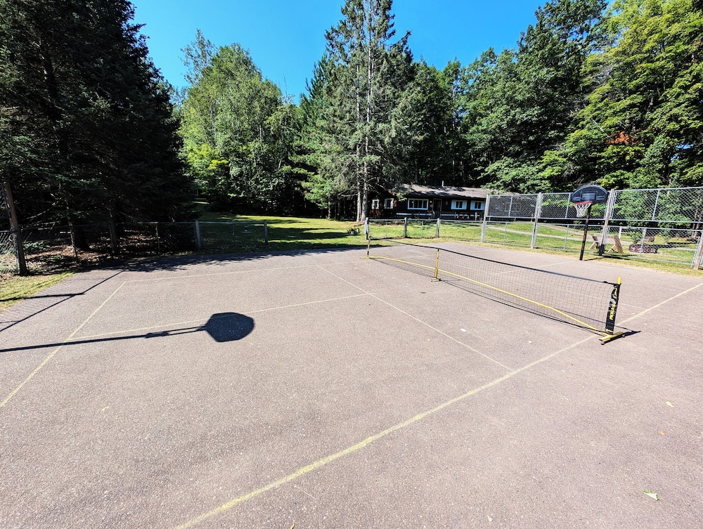 Coadys' Point of View Lake Resort - photo 383