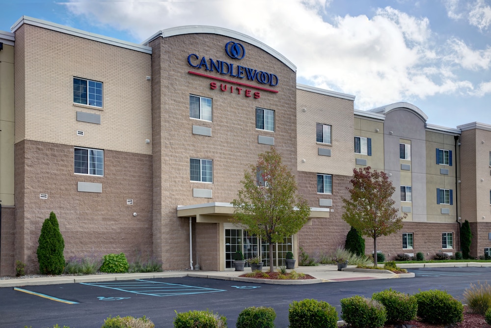 Candlewood Suites Perrysburg by IHG - photo 29