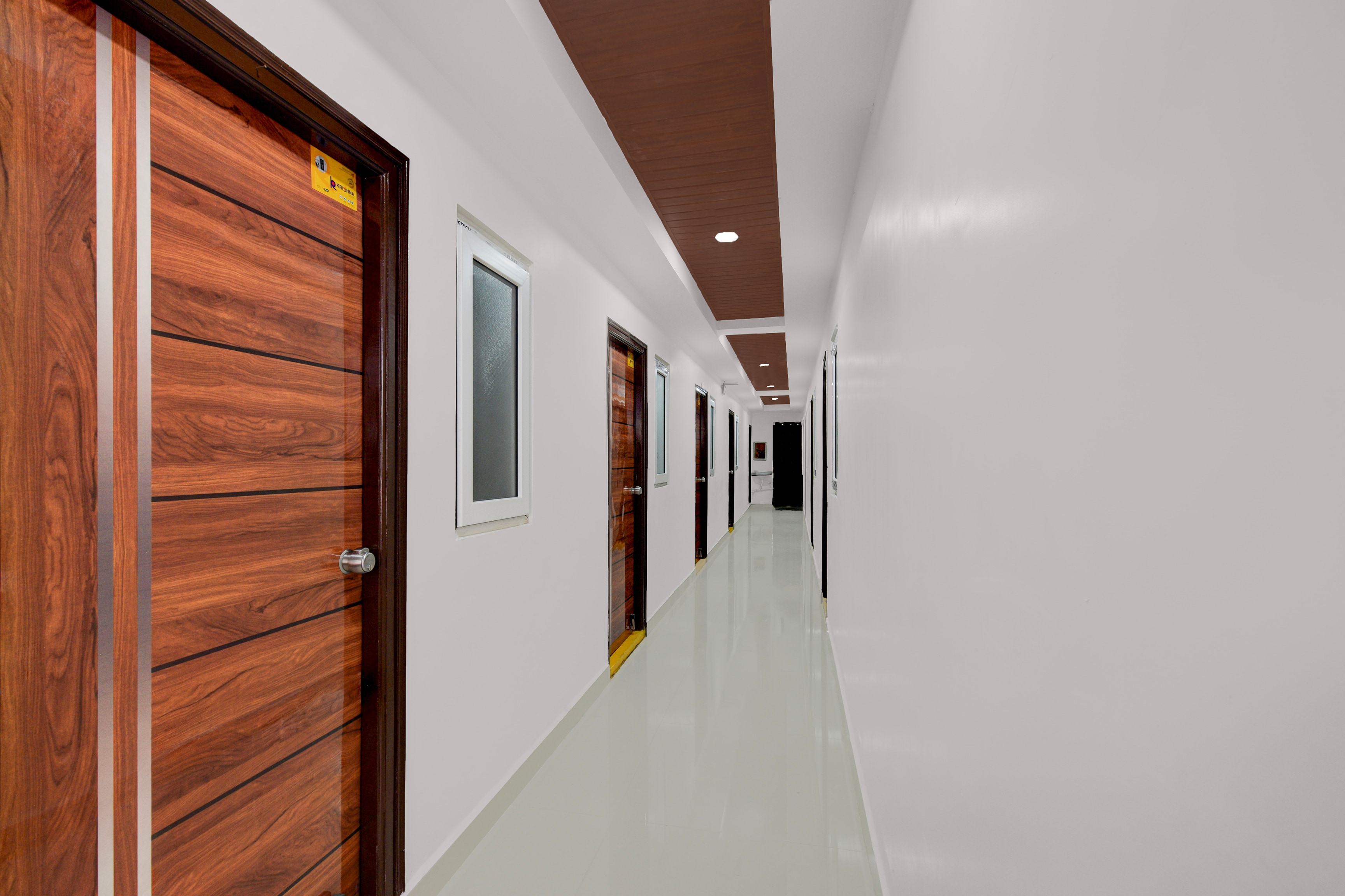 Hotel O By Oyo De' Bvl Grand — 4-Star Luxury Hotel in Hyderabad, India
