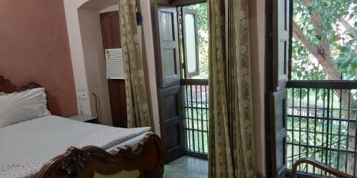 Osahan Paradise Homestay Near Golden Temple And Park View