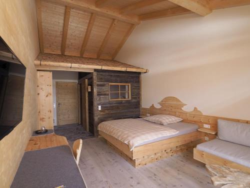 Das Ziirbelhotel Garni — Oberammergau