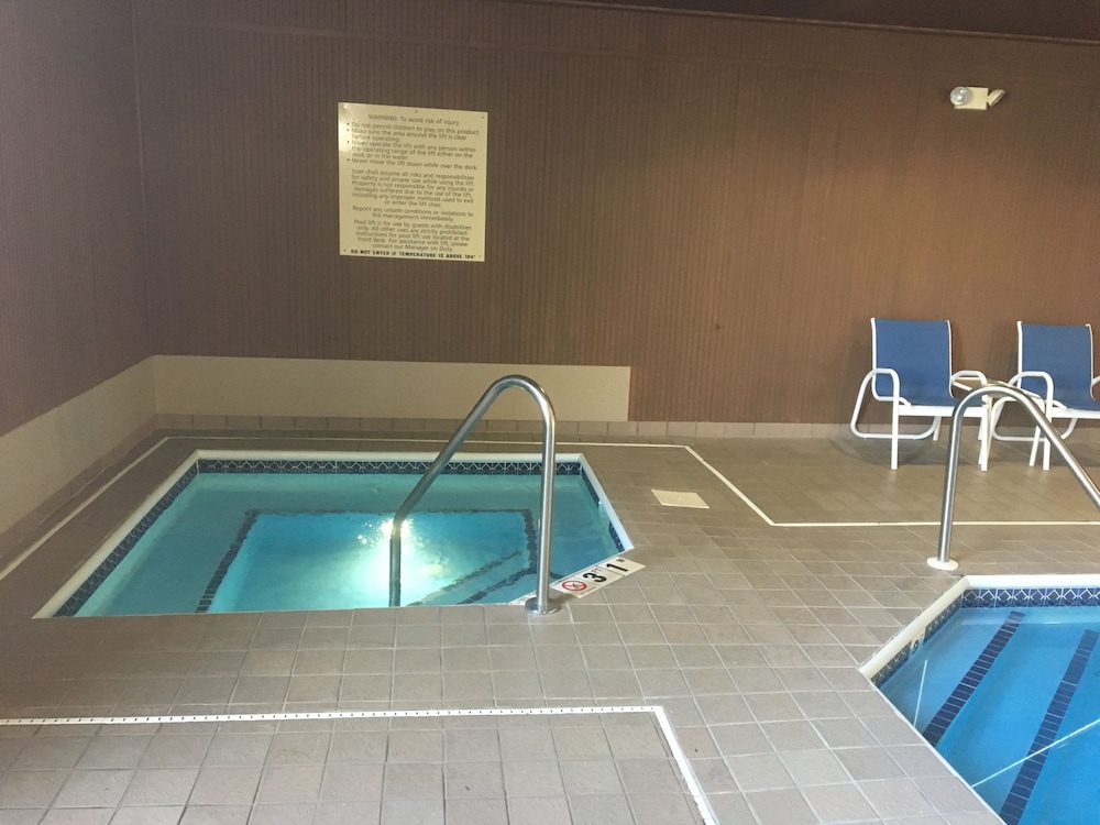 Hampton Inn & Suites Chillicothe - photo 57