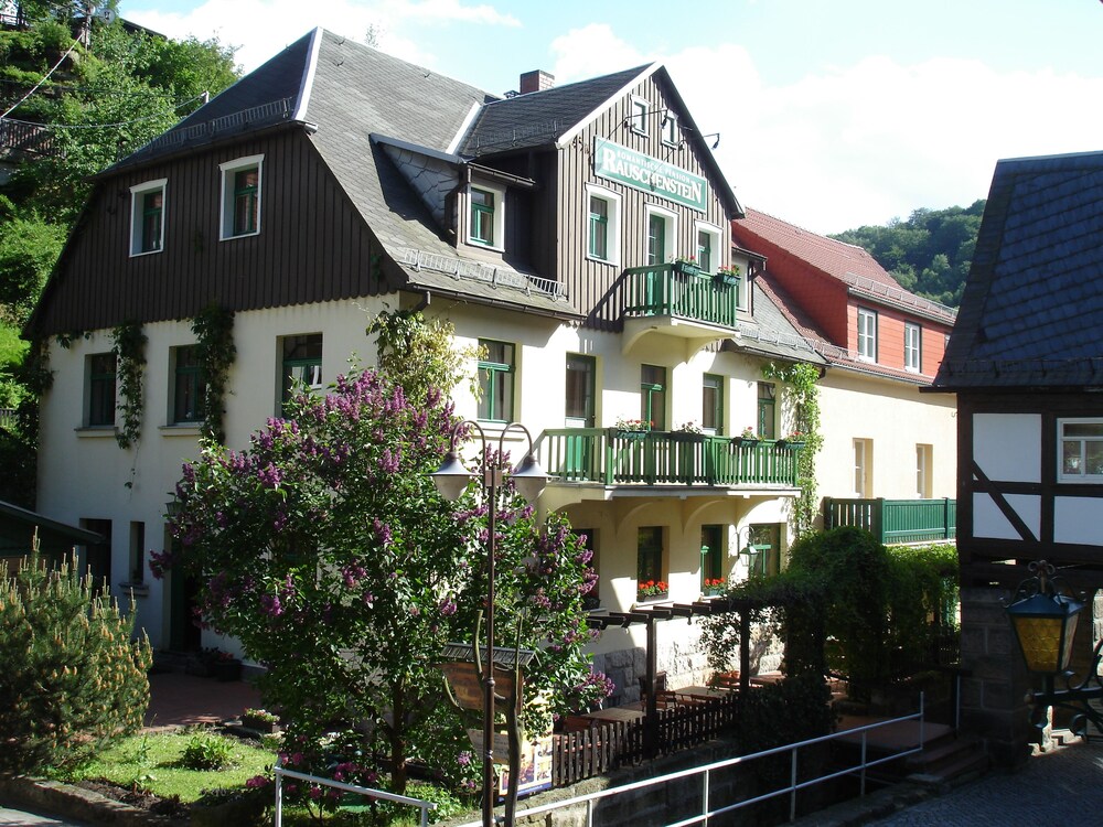 Berghaus Rauschenstein — Bad Schandau