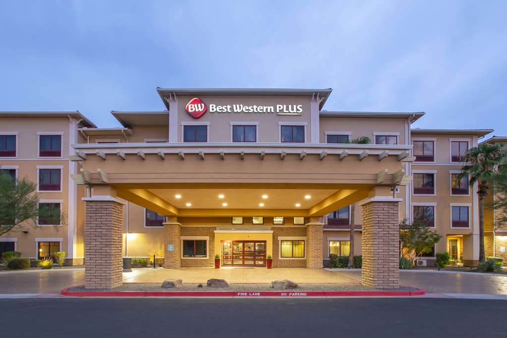 Best Western Plus Chandler Hotel & Suites - photo 11