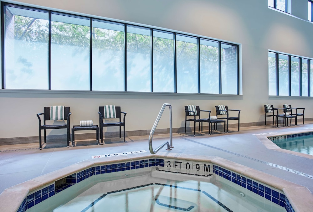 Embassy Suites by Hilton Washington D.C. Georgetown - photo 19