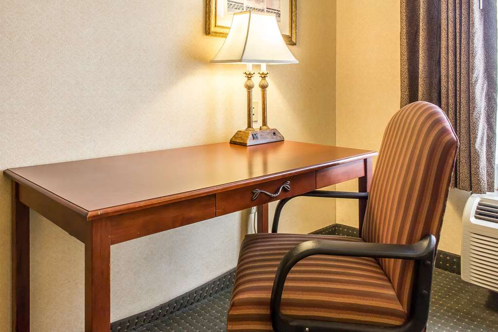 Quality Inn Hackettstown Long Valley - photo 13