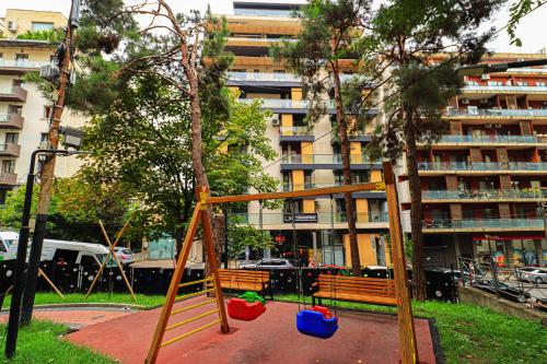 Super Cozy 2BR Apartment In Vake By Wehost