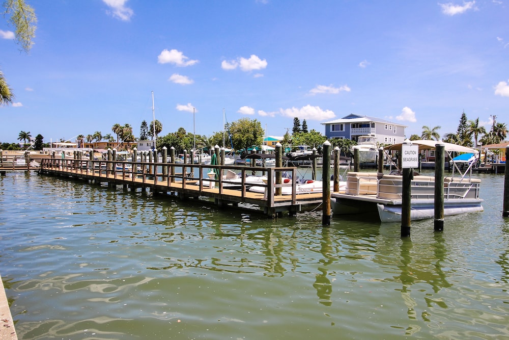 Treasure Island Hotel and Marina - photo 56