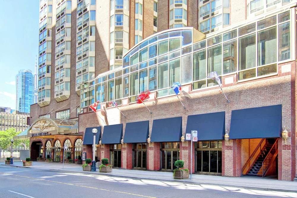 Hotel image of DoubleTree by Hilton Hotel Toronto Downtown