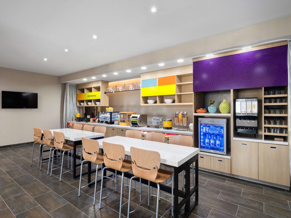 Home2 Suites by Hilton Round Rock Medical Center - photo 30