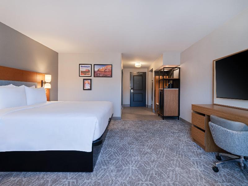 Voco Moab an IHG Hotel - photo 43
