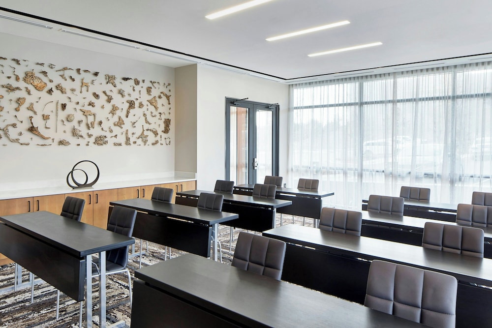 AC Hotel by Marriott Austin Hill Country - photo 46