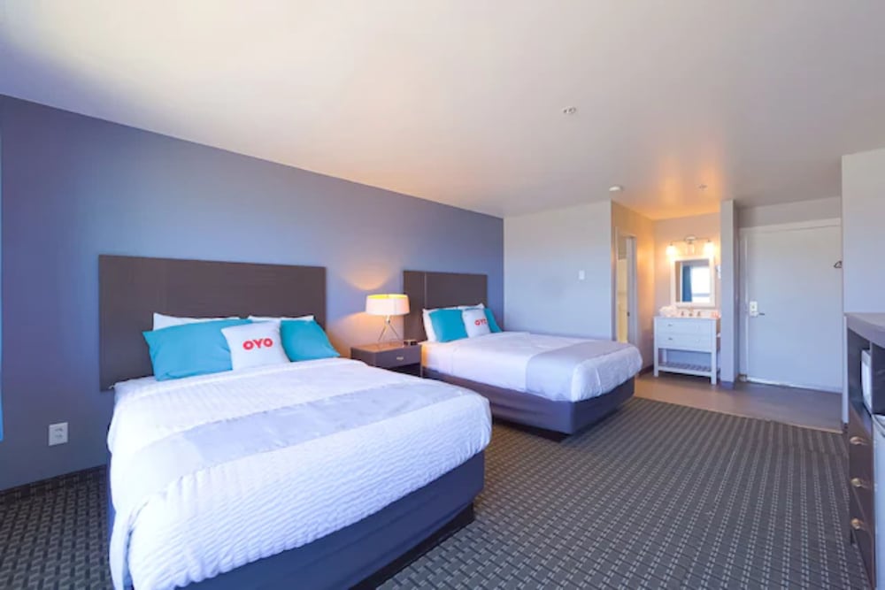 Waves Hotel NYE Beach Newport OR - photo 25