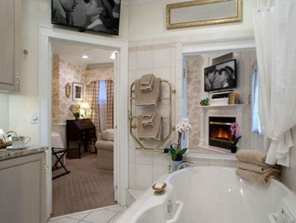 Abbington Green Bed & Breakfast Inn - photo 6