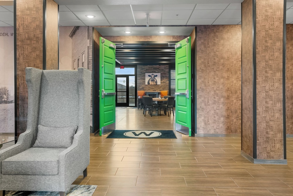 Cobblestone Hotel & Suites Lynden - photo 84