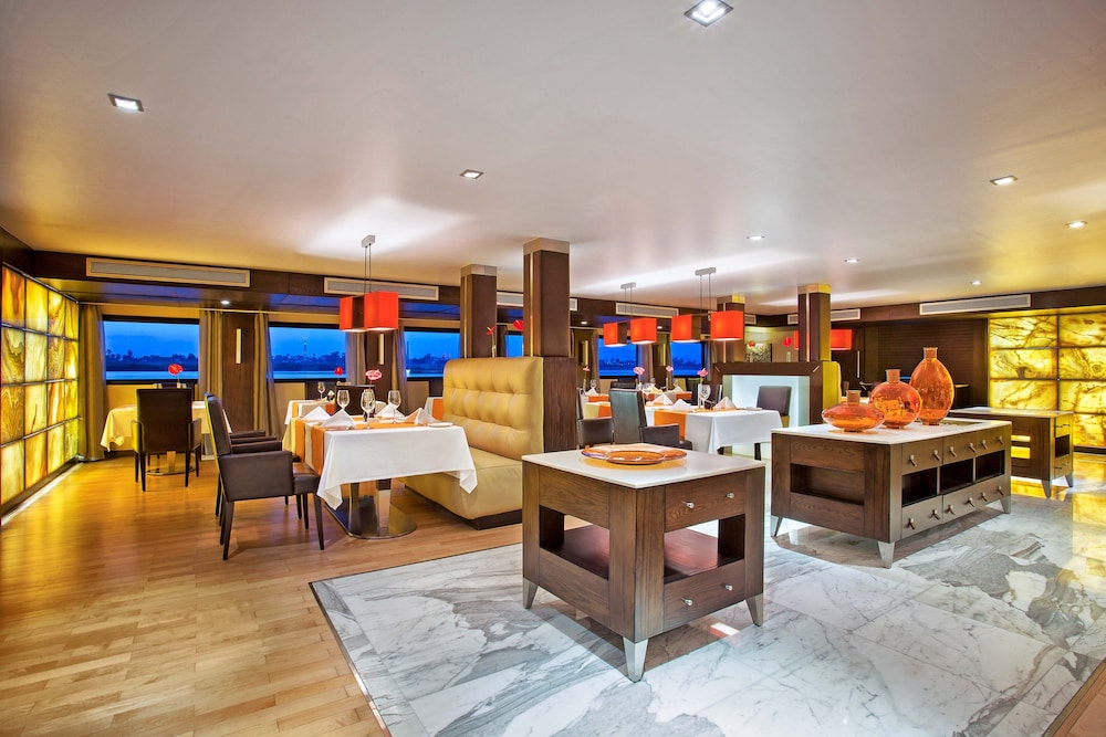 The Oberoi Zahra Luxury Nile Cruiser in Luxor, Egypt