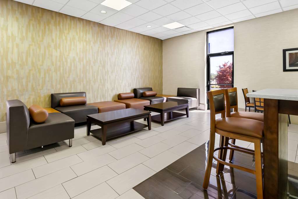 Best Western Fayetteville Inn - photo 24