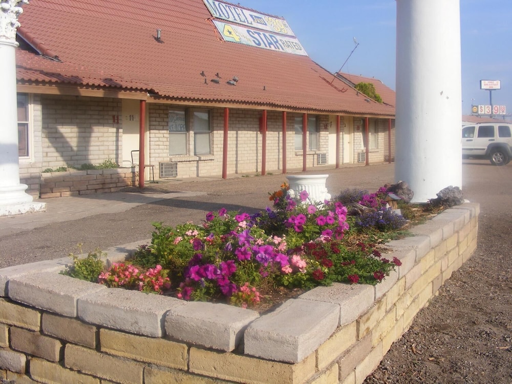 Nostalgic Stay Inn - photo 20