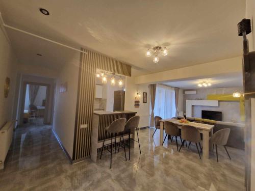 Avram Iancu Apartment — 4-Star Luxury Hotel in Brasov, Romania