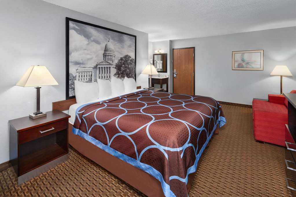 Super 8 by Wyndham Sun Prairie Madison E - photo 21