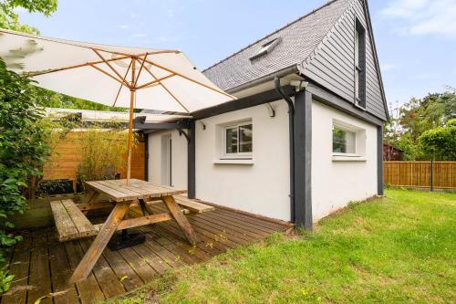 Grand Gîte Sable d’ Or 600m plage in Plurien, France