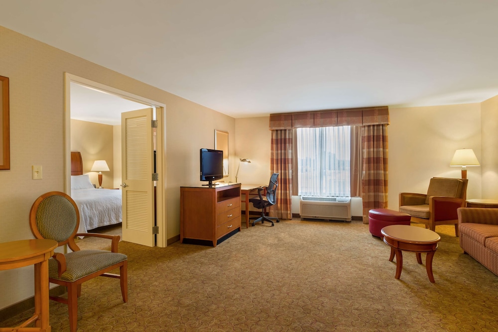 Hilton Garden Inn Cleveland East Mayfield Village - photo 11