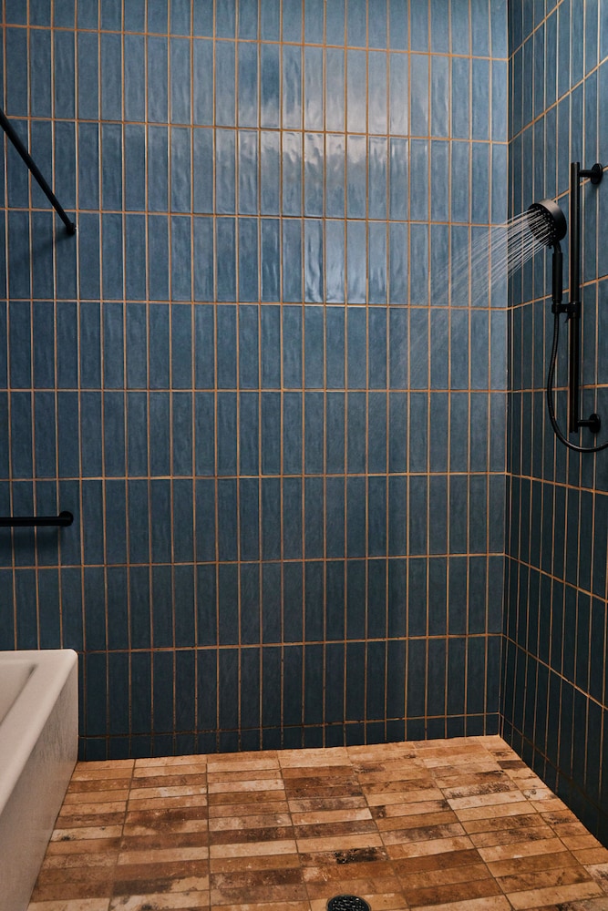 The Junto Hotel - photo 121
