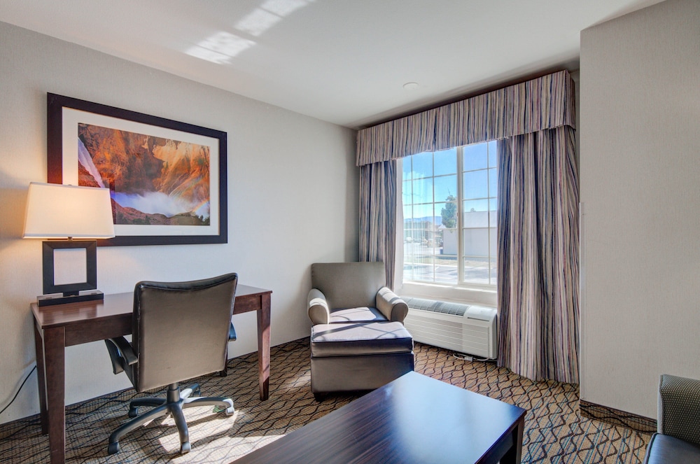 Holiday Inn West Yellowstone by IHG. - photo 83