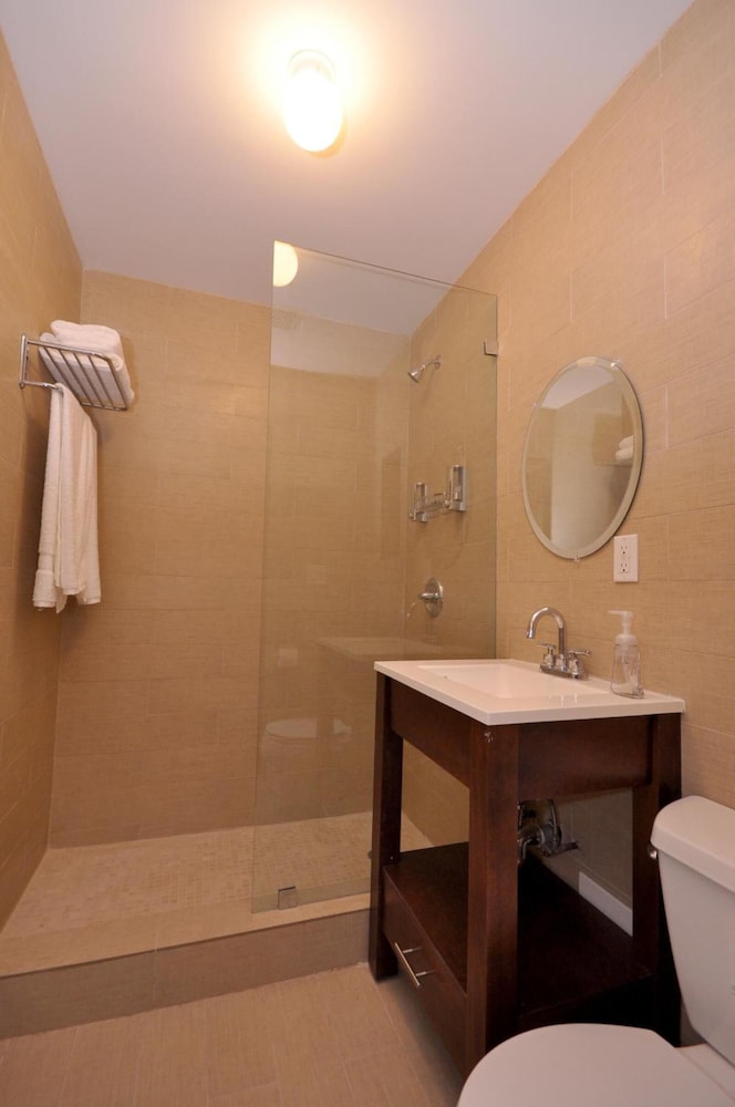 Hotel Five44 - photo 28