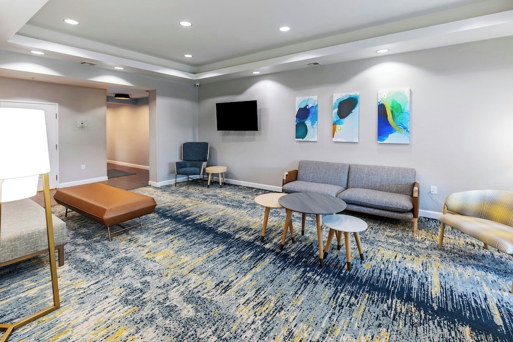 Towneplace Suites by Marriott Broken Arrow - photo 2