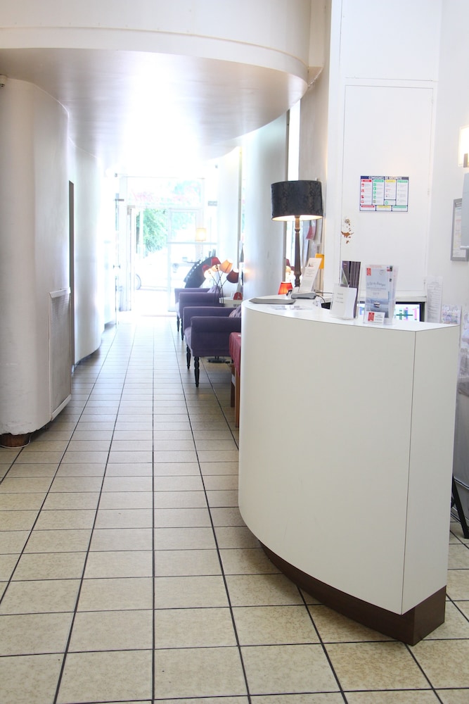 Hotel Le Colibri in Aix-Les-Bains, France