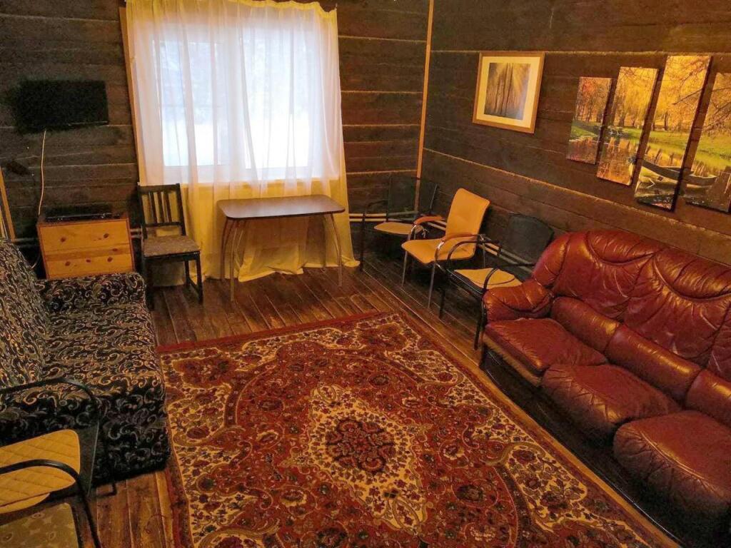 Baza Otdyha Yagodnaya Derevushka — hotel in Semenov