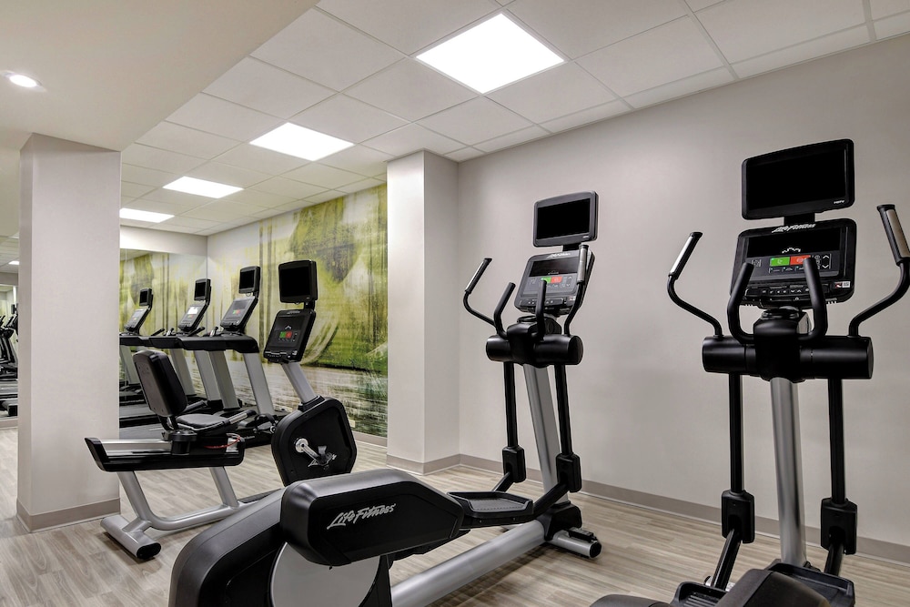 Courtyard by Marriott Cincinnati Downtown - photo 23