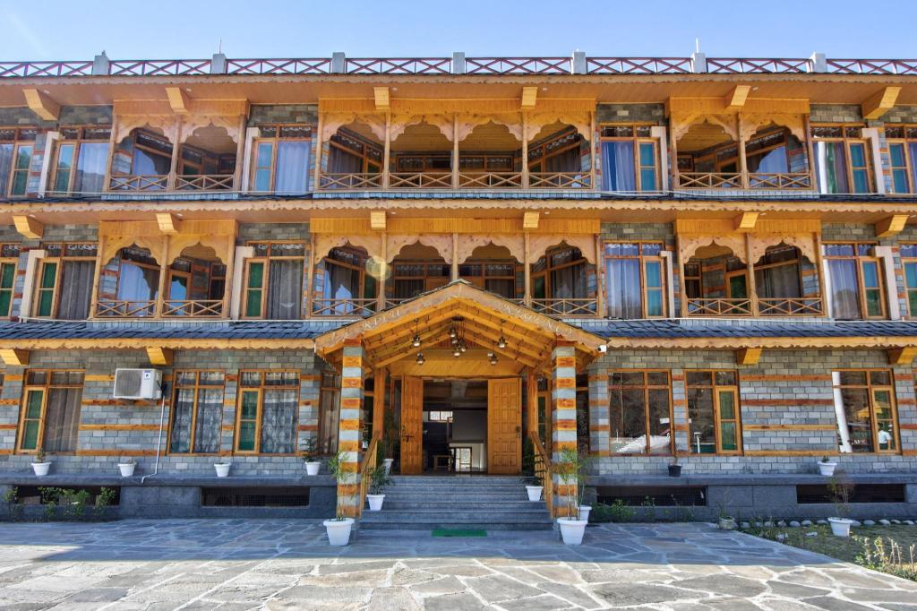 Hotel Ritu Regency in Kulu, India