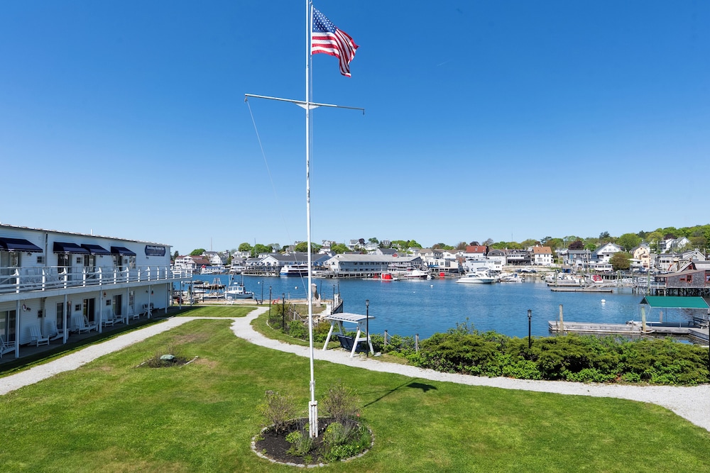 Boothbay Harbor Inn - photo 119