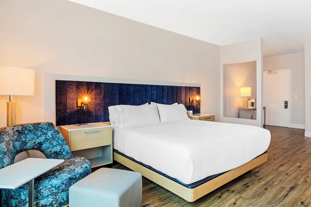 EVEN Hotel Waco University Area by IHG - photo 26