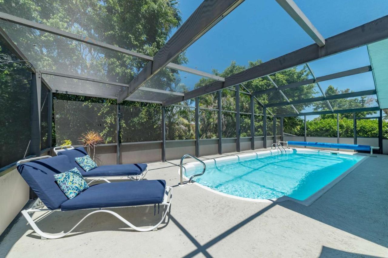 916 Loyalty Ave in Marco Island, United States