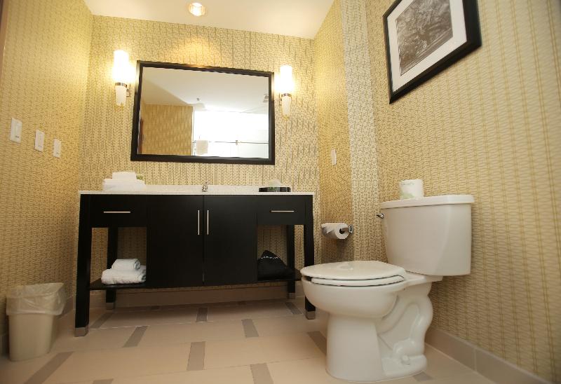 Holiday Inn Express & Suites Southport Oak Island Area by IHG - photo 19