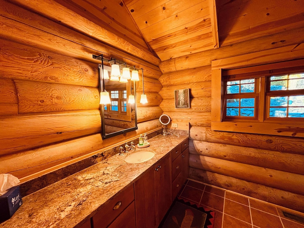 Buena Vista - carbon neutral hotel in Mchenry