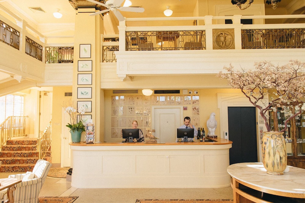 Ashland Springs Hotel - photo 8